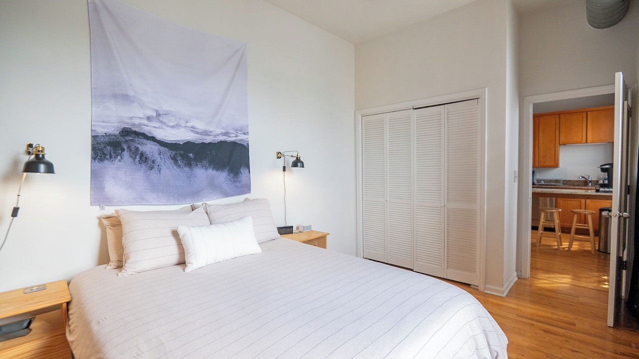 Photo of Bedroom in West Bucktown