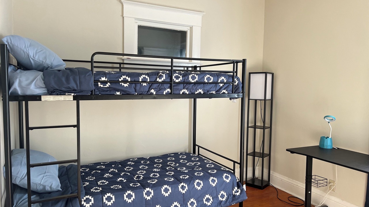 Photo of Bedroom in Utica