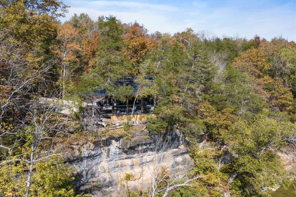 Photo of Others in Rockhouse