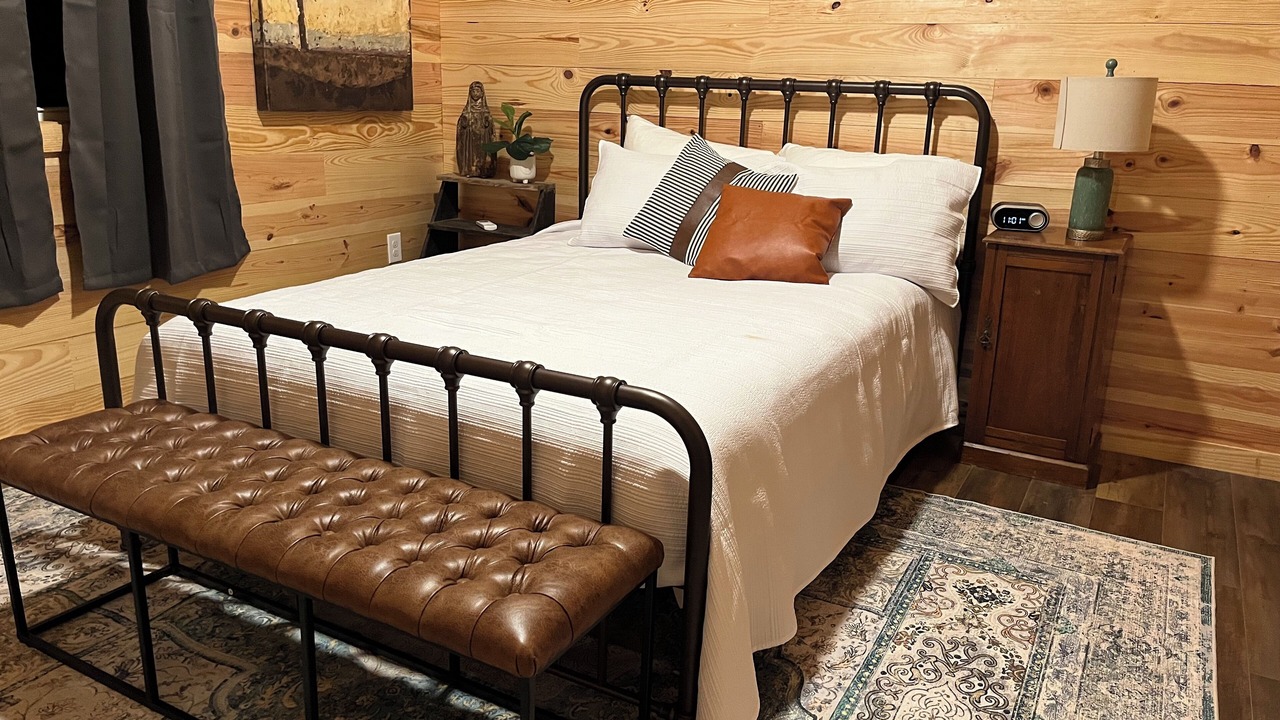 Photo of Bedroom in Chatham