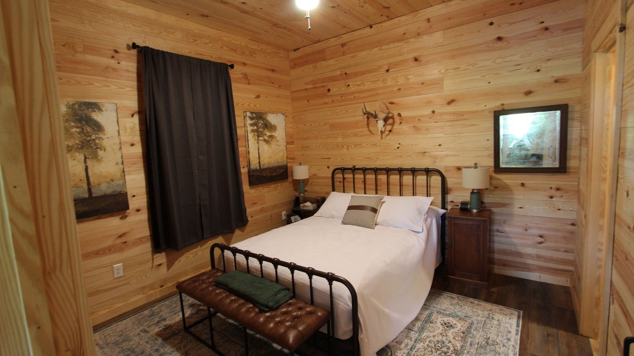 Photo of Bedroom in Chatham