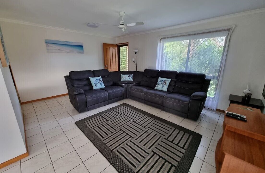 Photo of Livingroom in Tin Can Bay