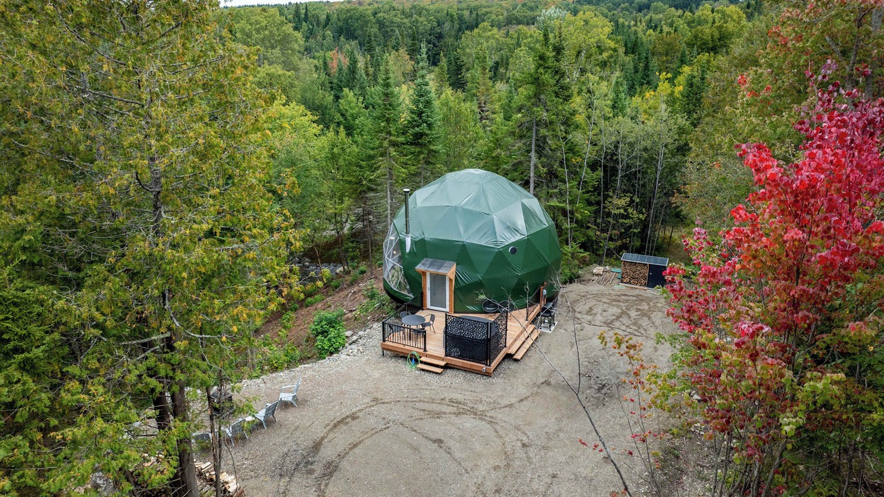 Photo of Outdoor in Notre-Dame-du-Rosaire