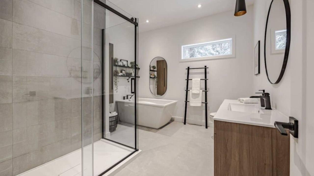 Photo of Bathroom in Pine Hill