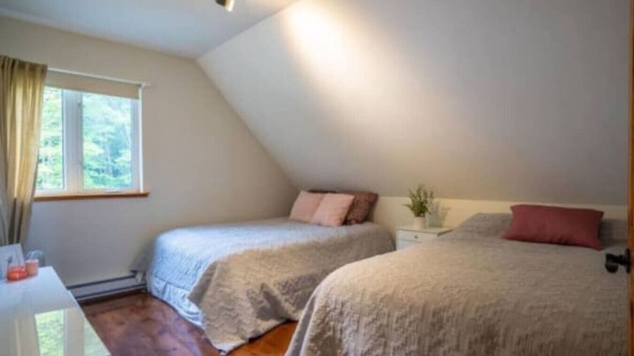 Photo of Bedroom in Val-des-Lacs