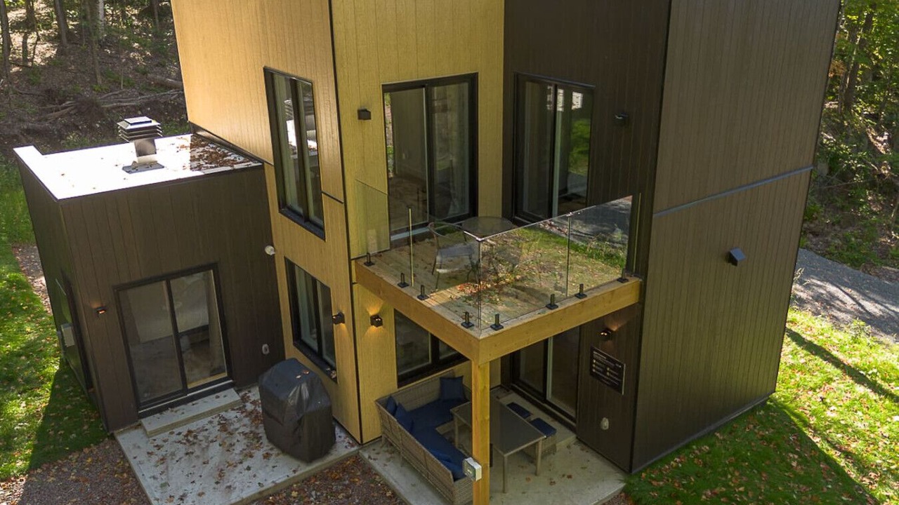 Photo of Patio Balcony in Argenteuil Regional County Municipality