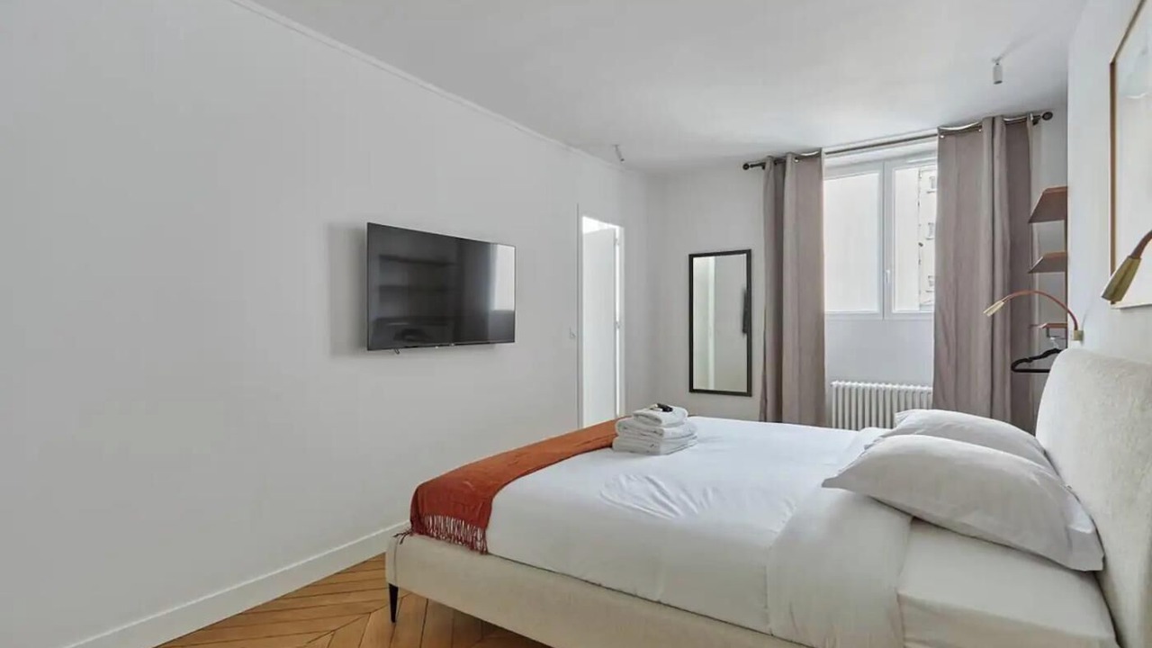 Photo of Bedroom in Vivienne