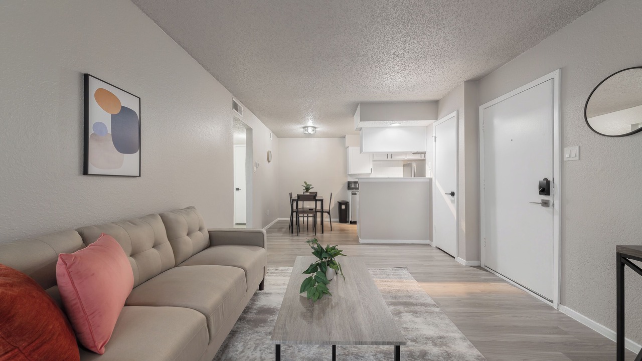 Photo of Livingroom in North Arlington