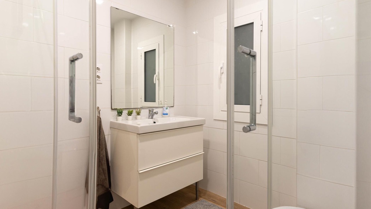 Photo of Bathroom in El Poble-sec