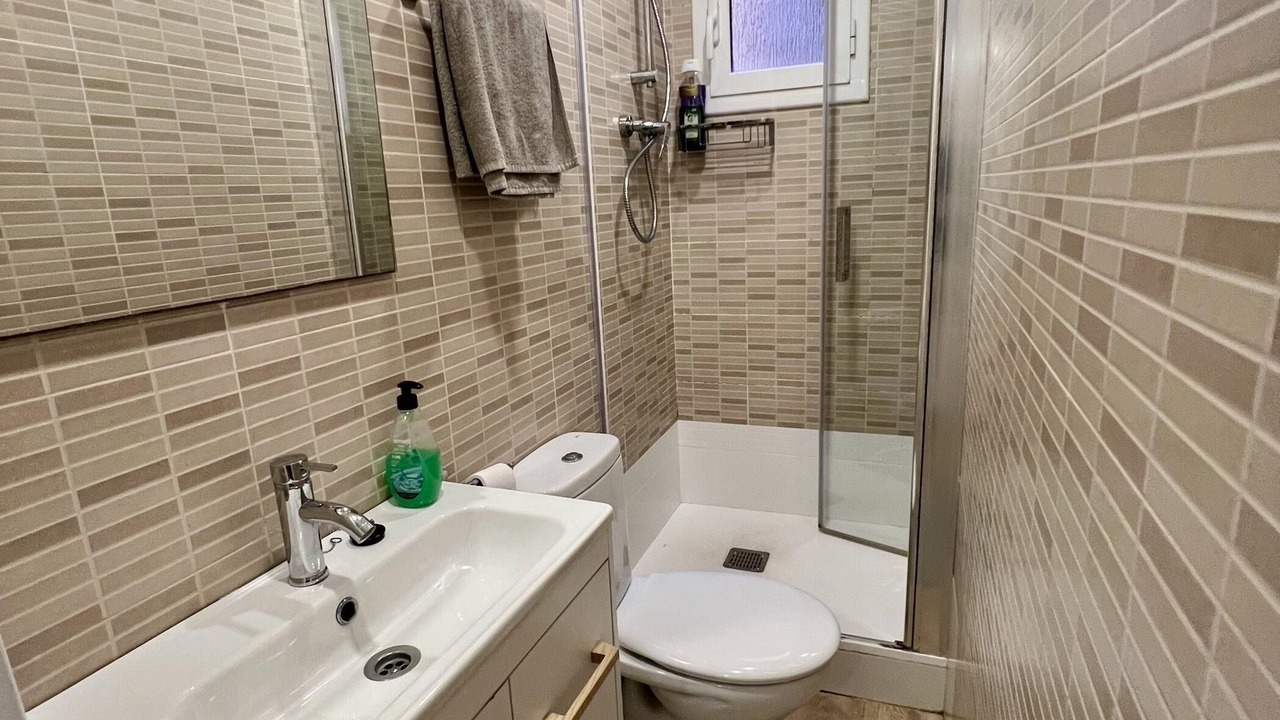 Photo of Bathroom in Collblanc y La Torrassa