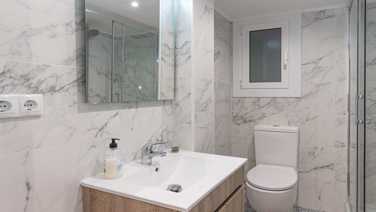 Photo of Bathroom in L'Antiga Esquerra de l'Eixample