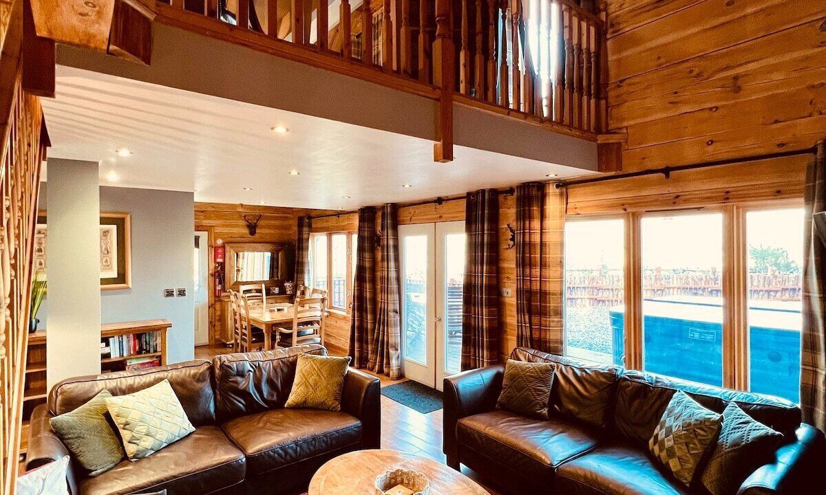 Photo of Bedroom in Foyers