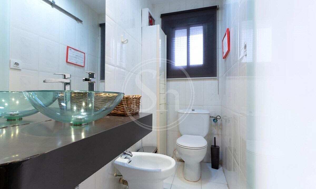 Photo of Bathroom in El Guinardo
