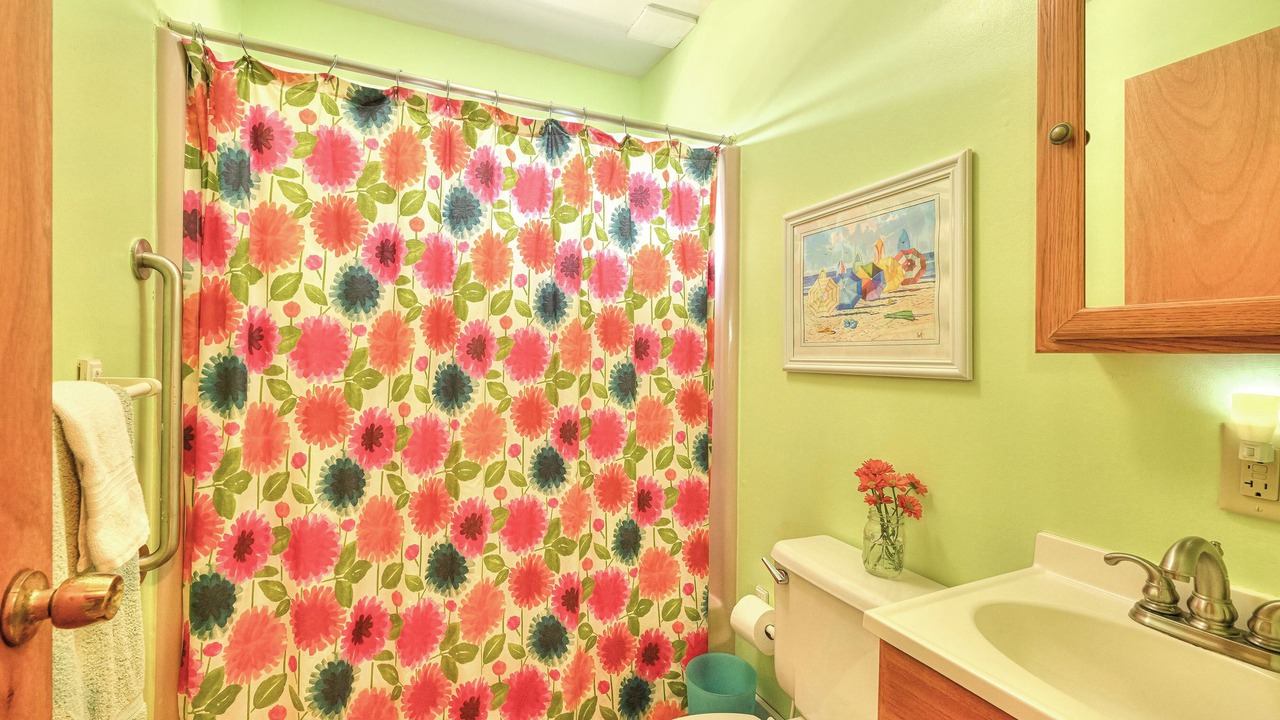 Photo of Bathroom in Broadkill Beach