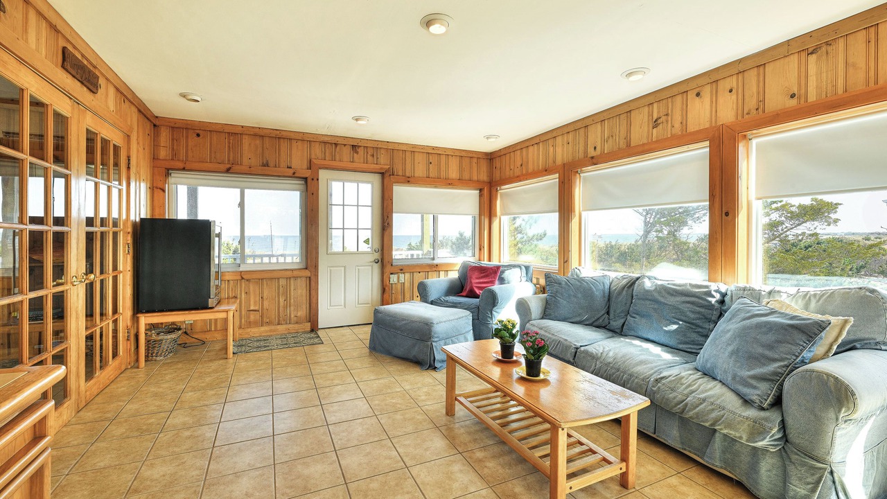 Photo of Livingroom in Broadkill Beach