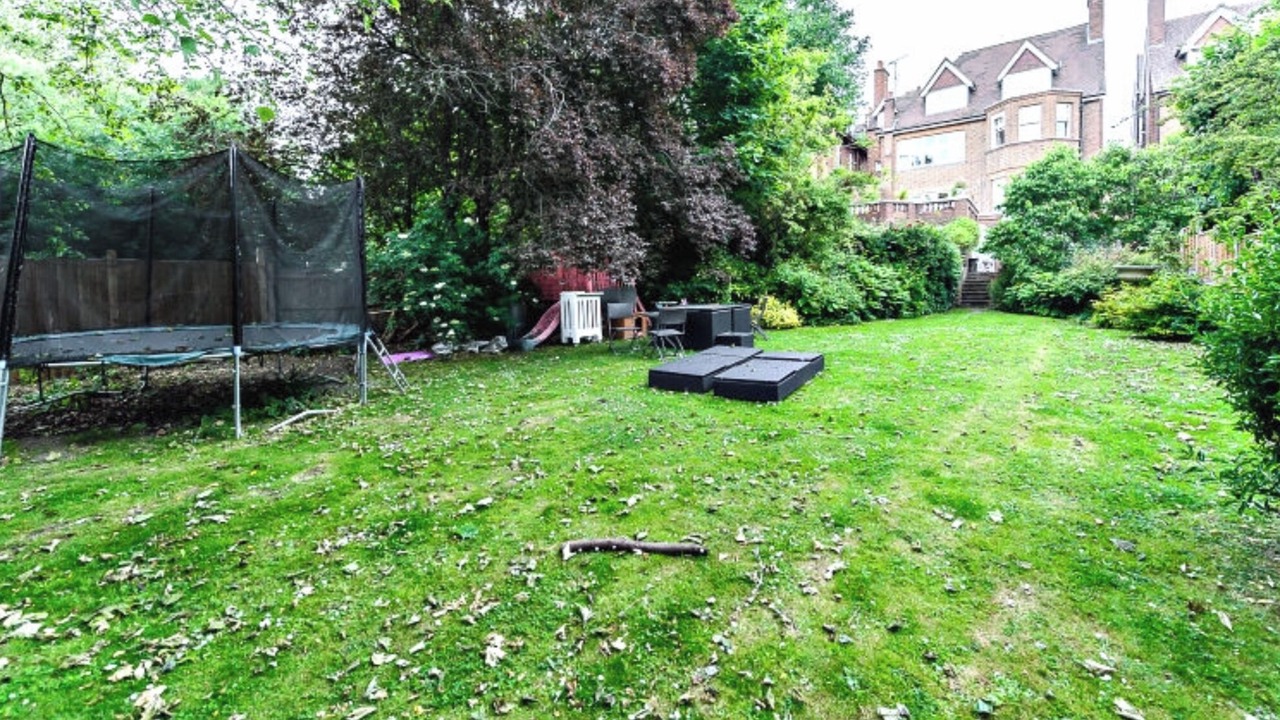 Photo of Outdoor in Frognal and Fitzjohns