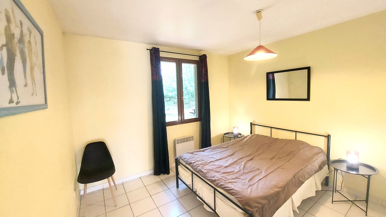 Photo of Bedroom in Elne
