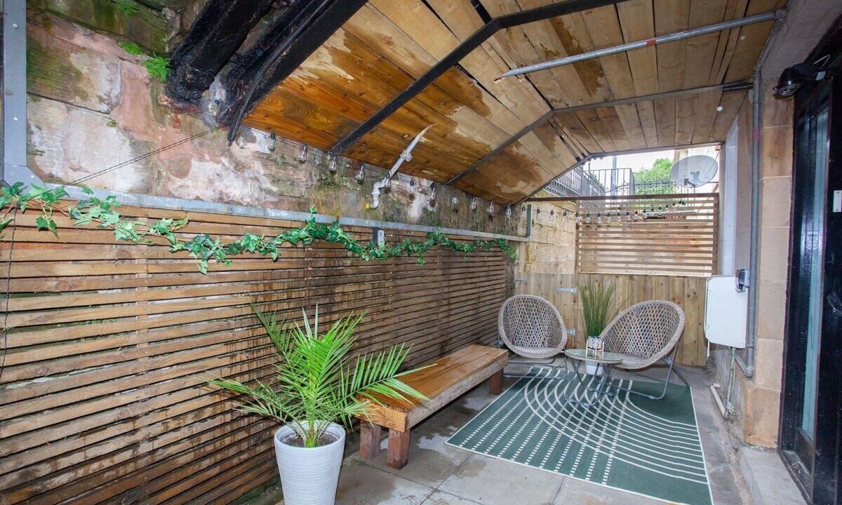 Photo of Outdoor in Kelvinbridge