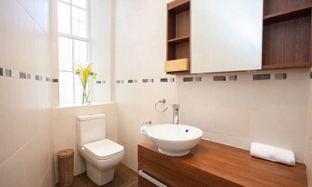 Photo of Bathroom in Kelvinbridge