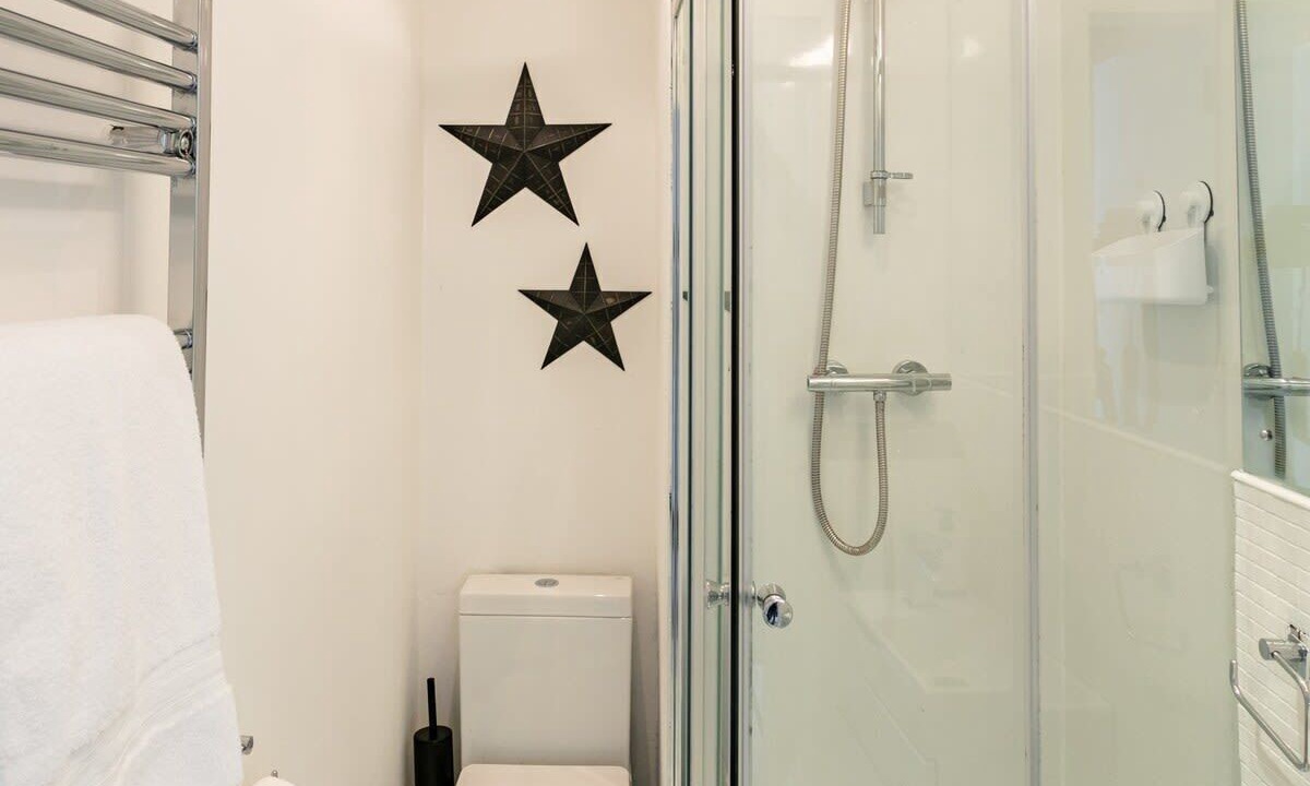 Photo of Bathroom in Glasgow Westend