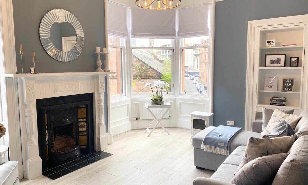 Photo of Livingroom in Glasgow Westend