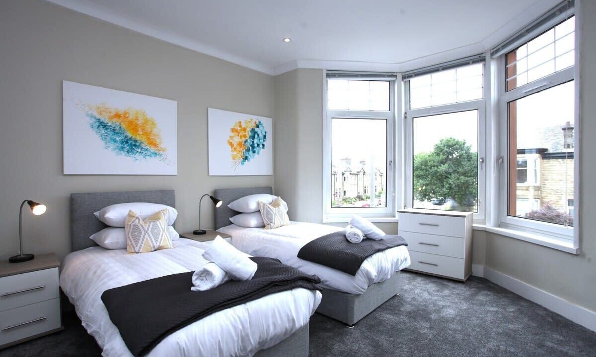 Photo of Others in Scotstoun