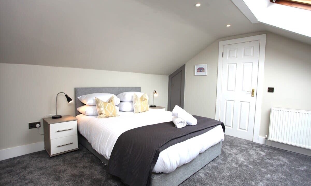 Photo of Others in Scotstoun