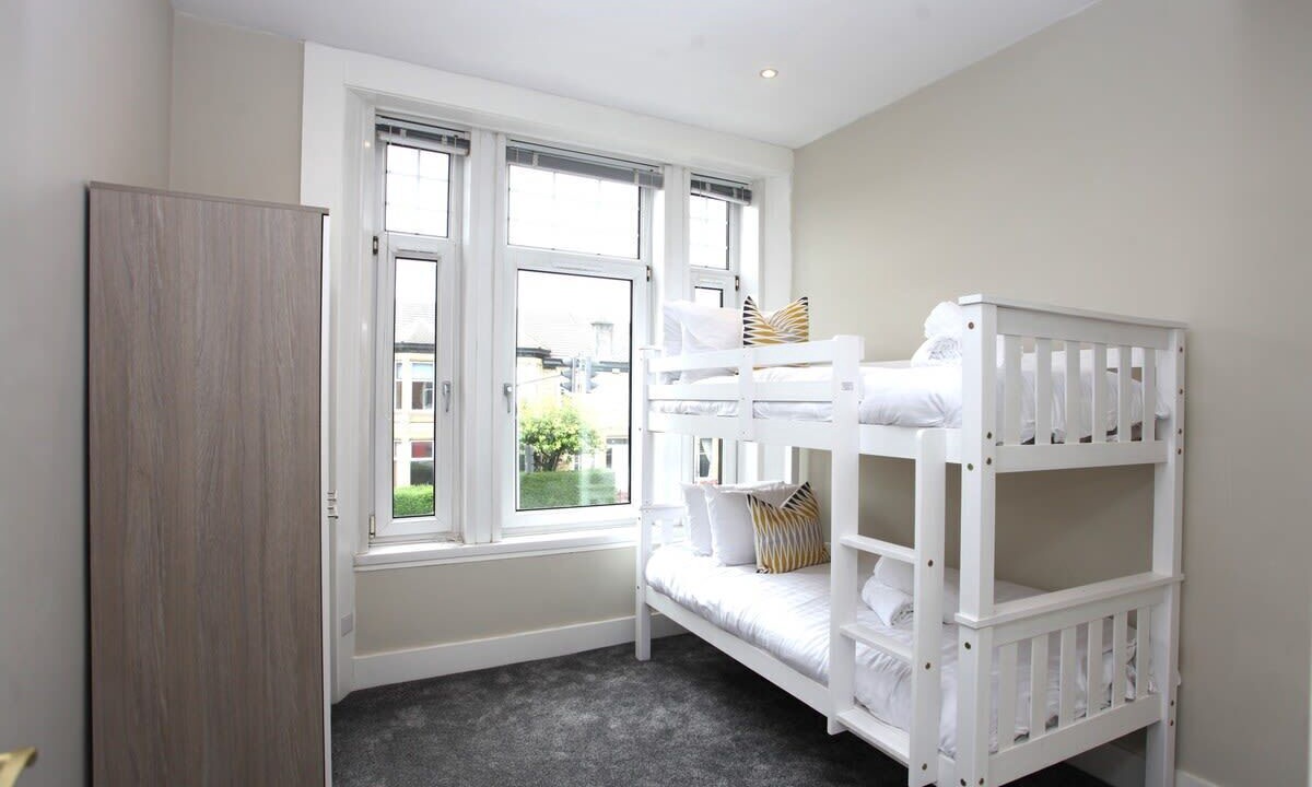 Photo of Others in Scotstoun