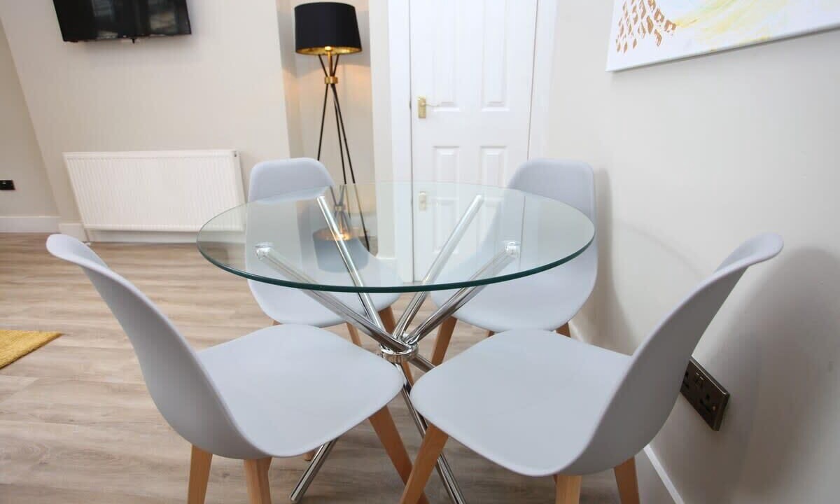 Photo of Others in Scotstoun