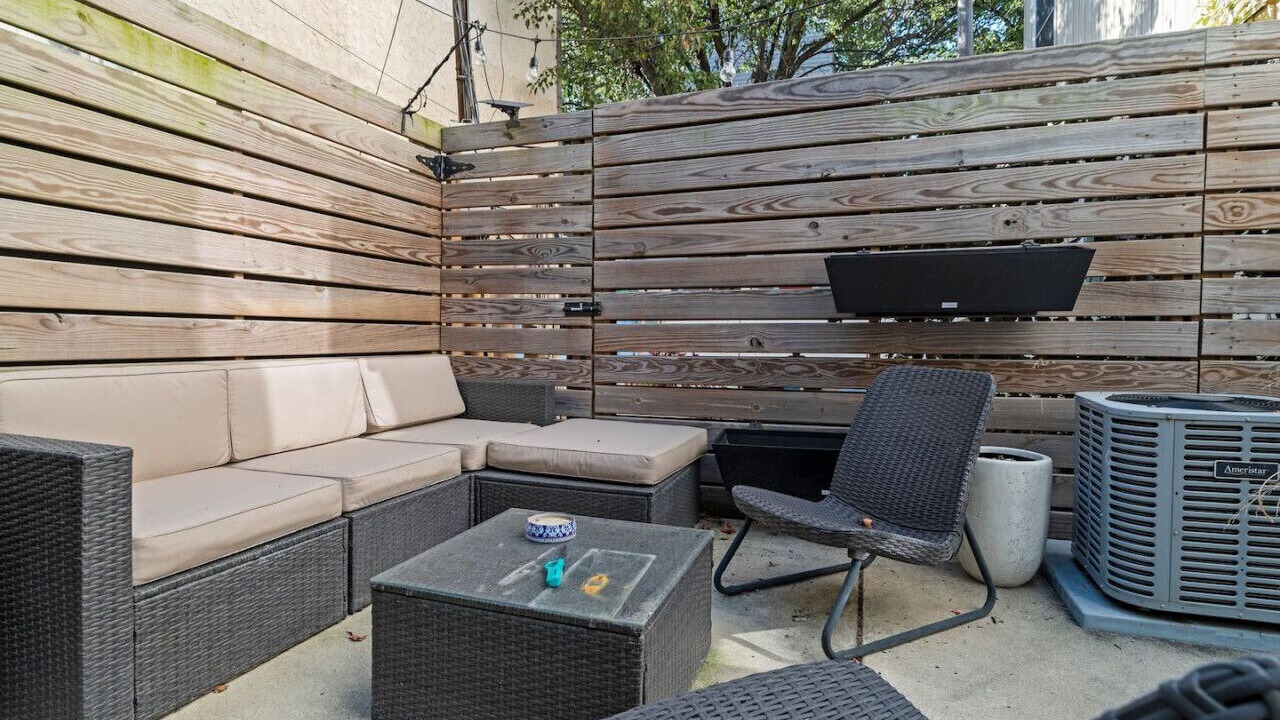 Photo of Patio Balcony in Graduate Hospital