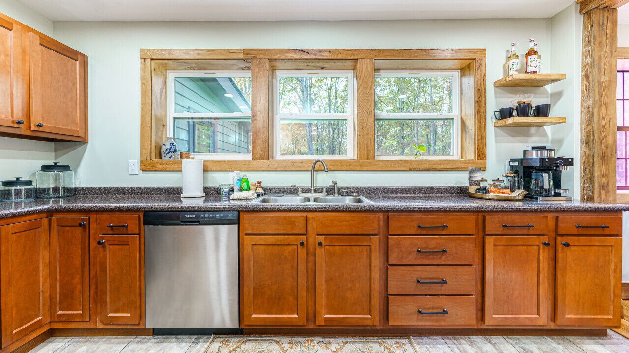 Photo of Kitchen in Ashley Oaks