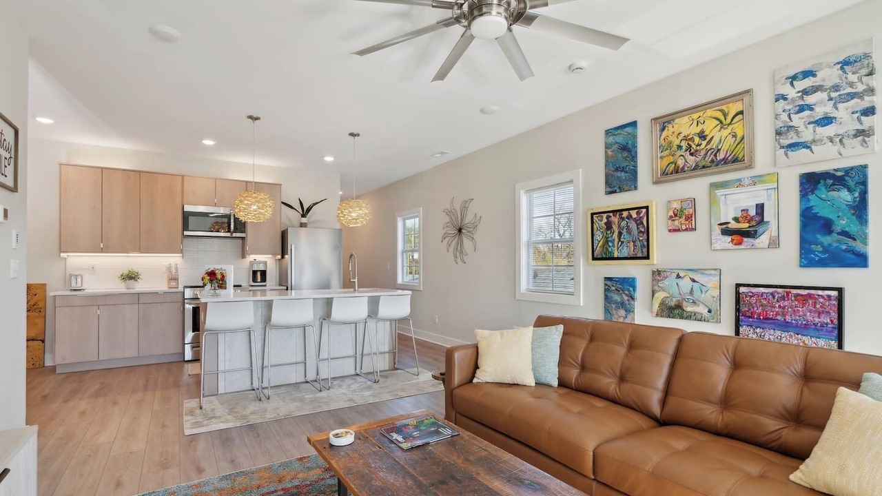 Photo of Livingroom in Germantown