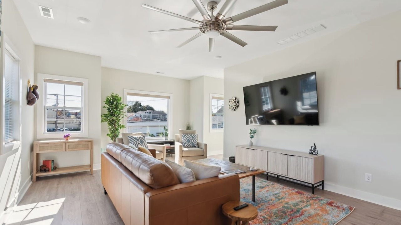 Photo of Livingroom in Germantown