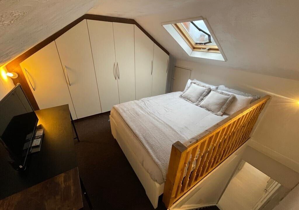 Photo of Bedroom in Reading