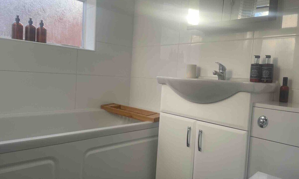 Photo of Bathroom in Reading