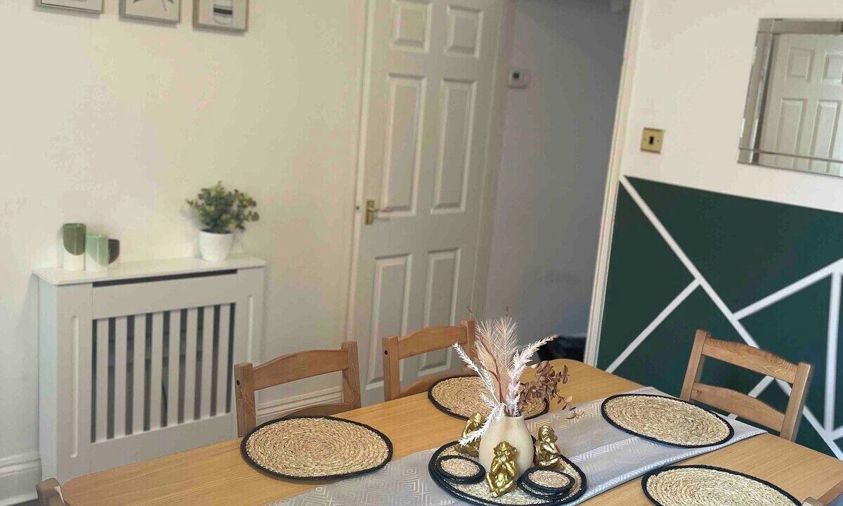 Photo of Others in Reading