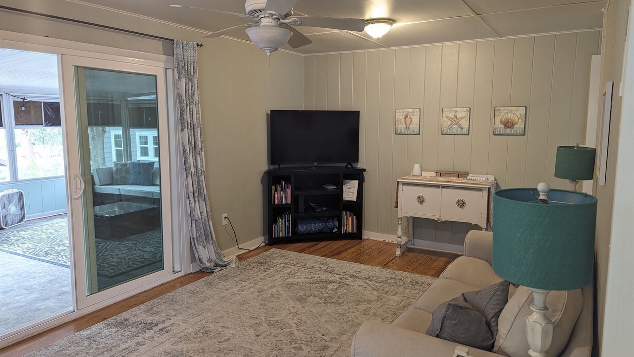 Photo of Livingroom in Cocoa