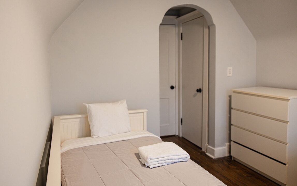 Photo of Bedroom in Detroit