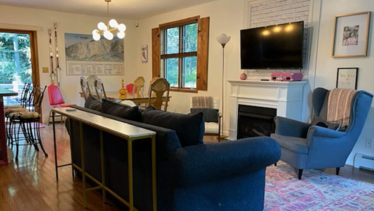 Photo of Livingroom in Ellicottville