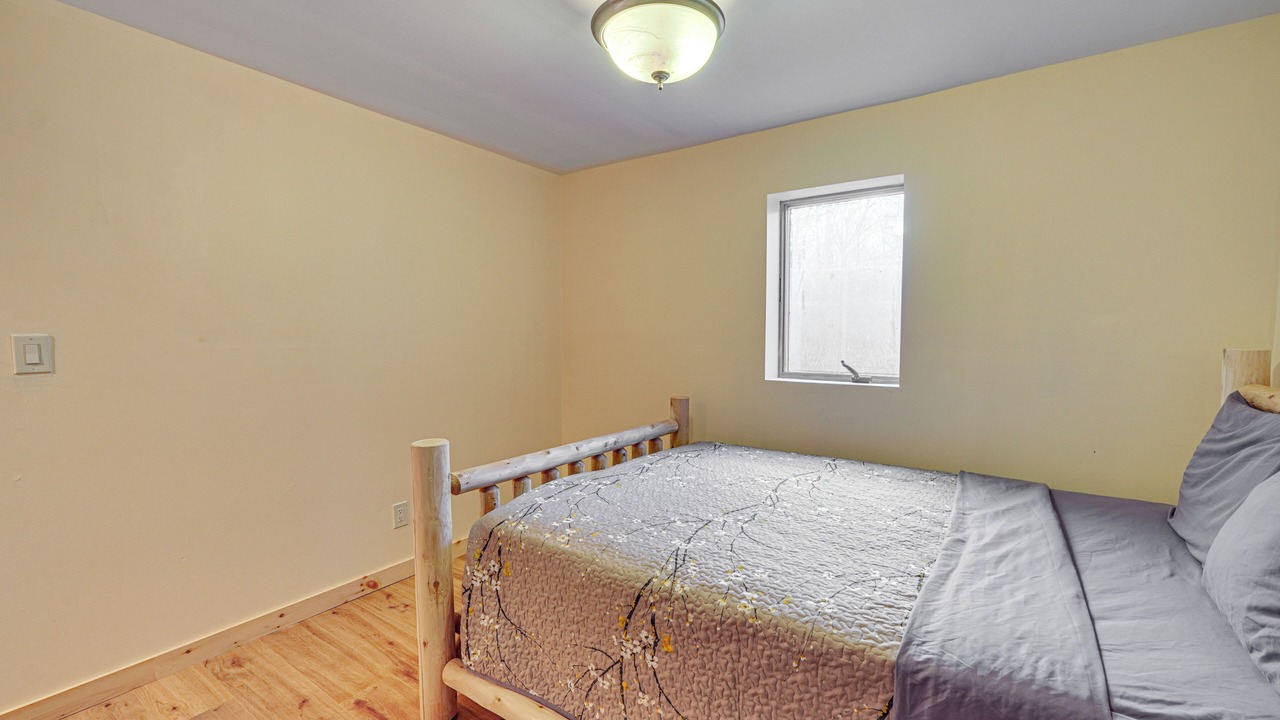 Photo of Bedroom in Pocono Summit