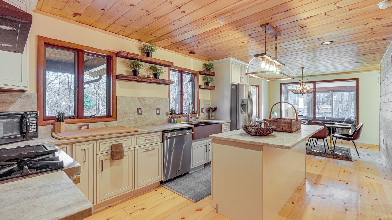 Photo of Kitchen in Pocono Summit