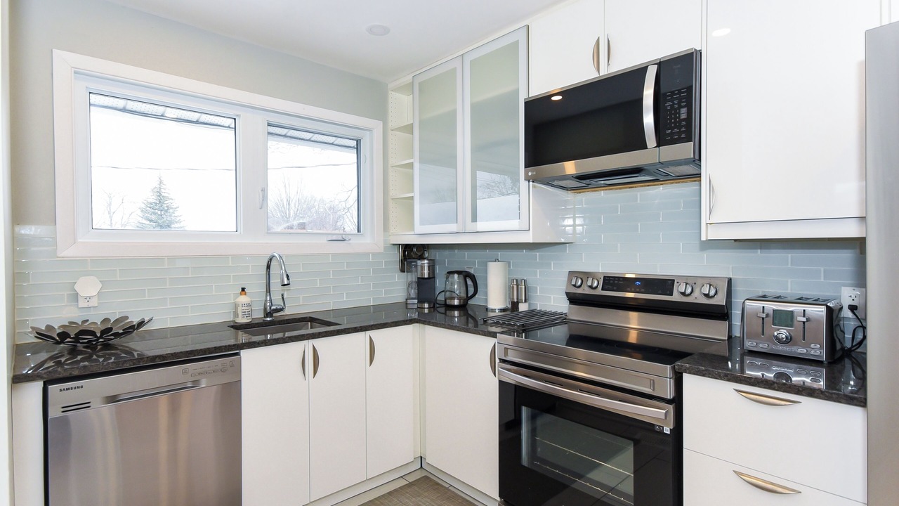 Photo of Kitchen in Ottawa Division