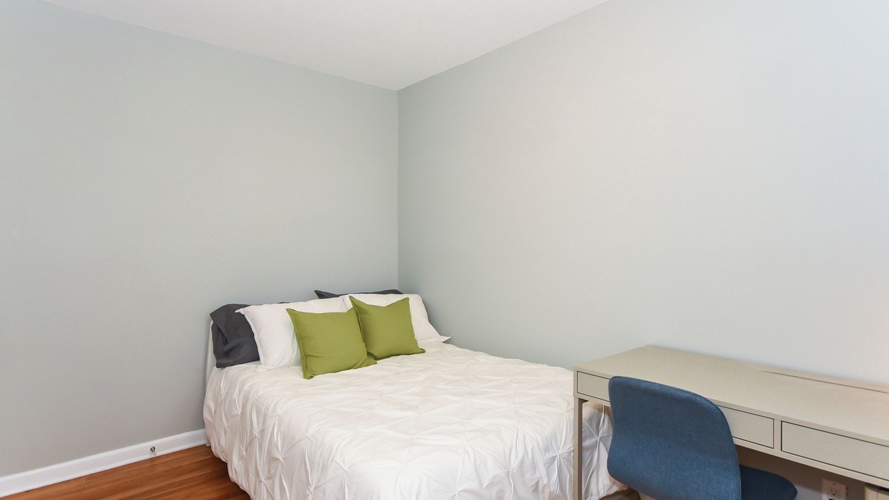 Photo of Bedroom in Ottawa Division