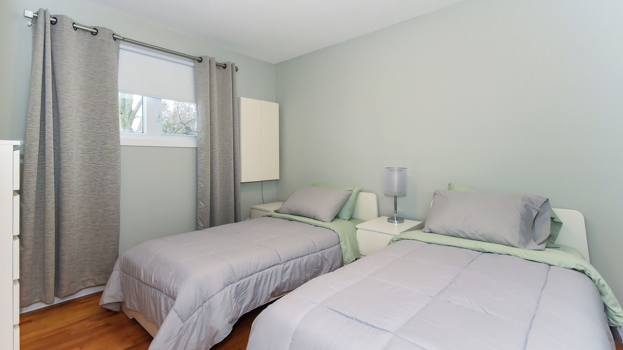 Photo of Bedroom in Ottawa Division
