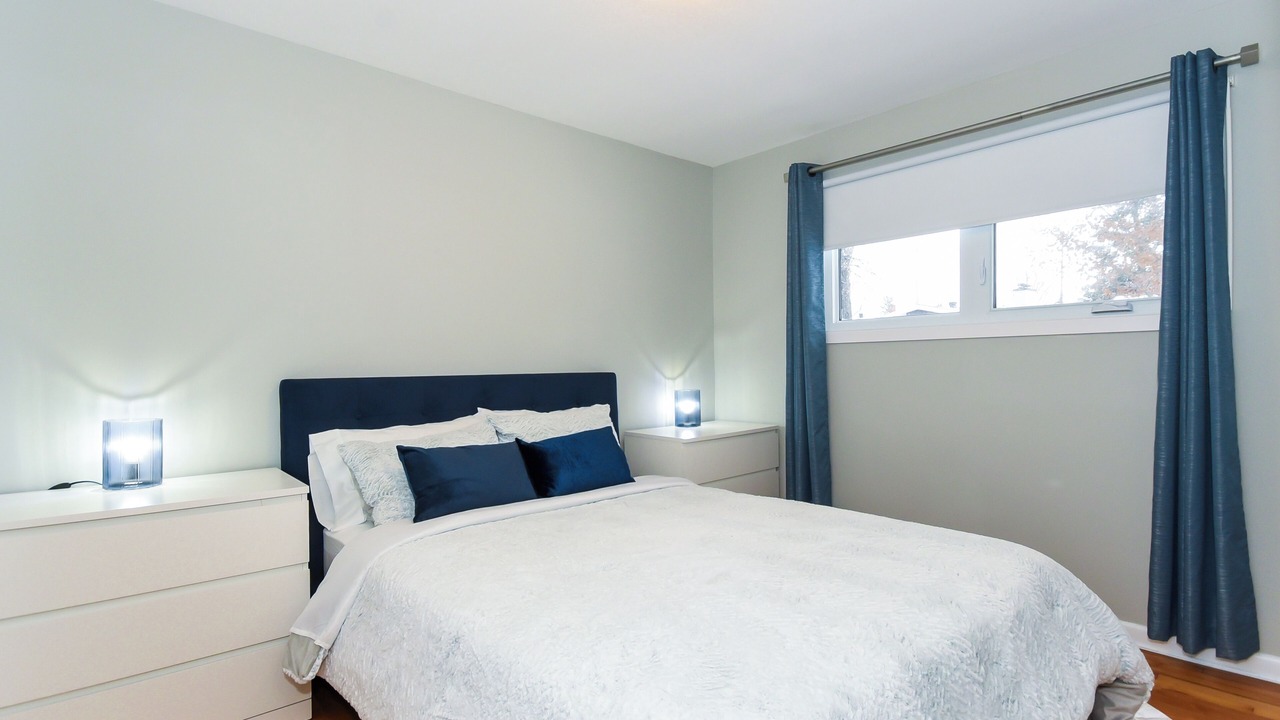 Photo of Bedroom in Ottawa Division