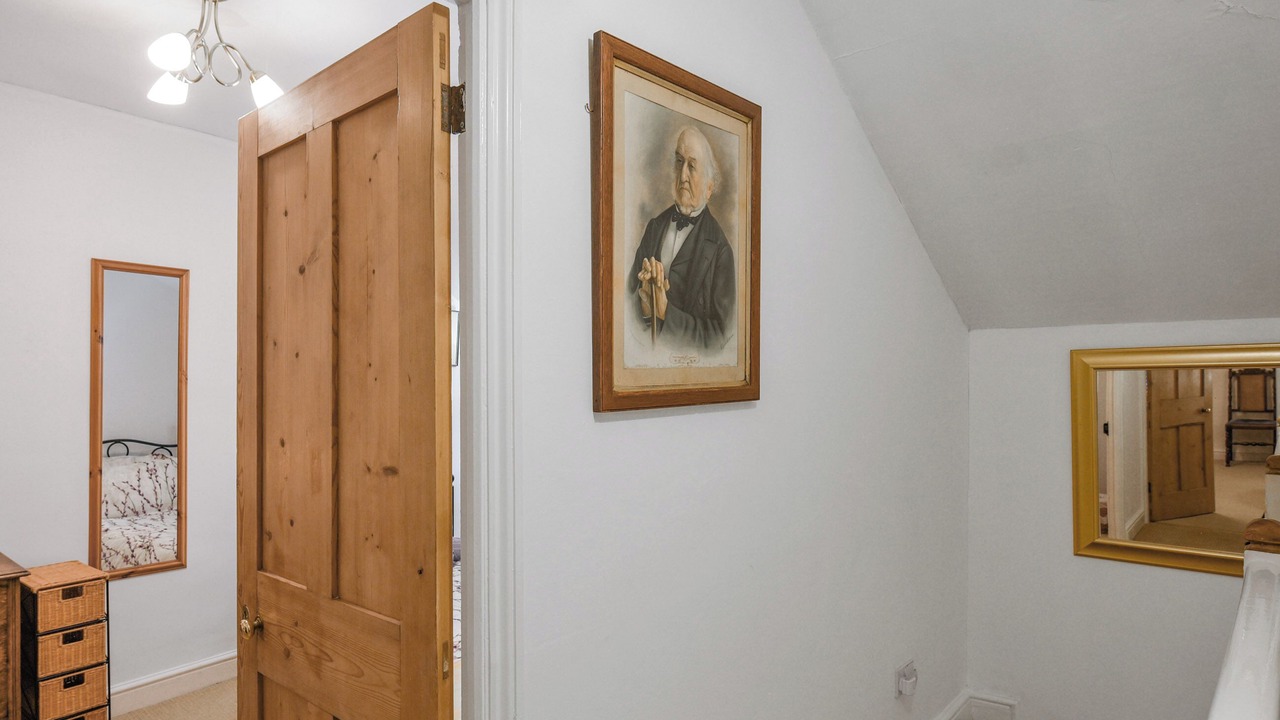 Photo of Others in Ludwel