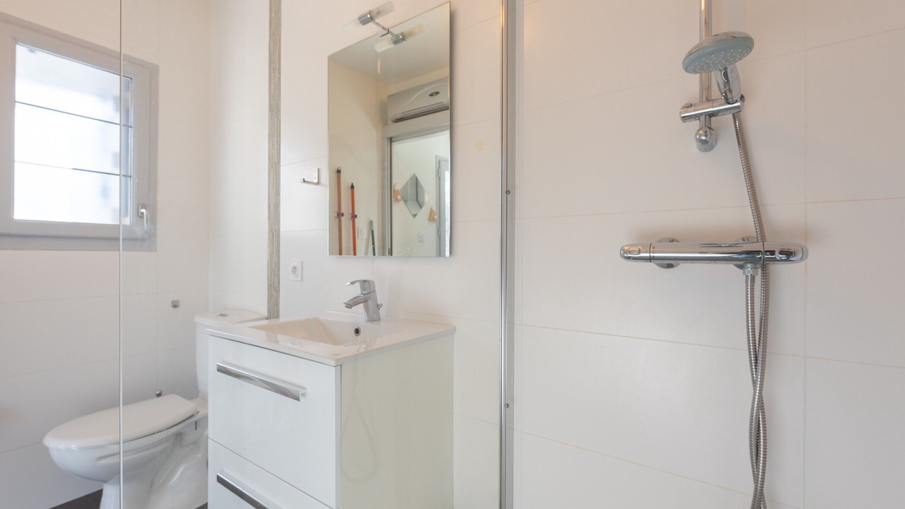 Photo of Bathroom in Sers