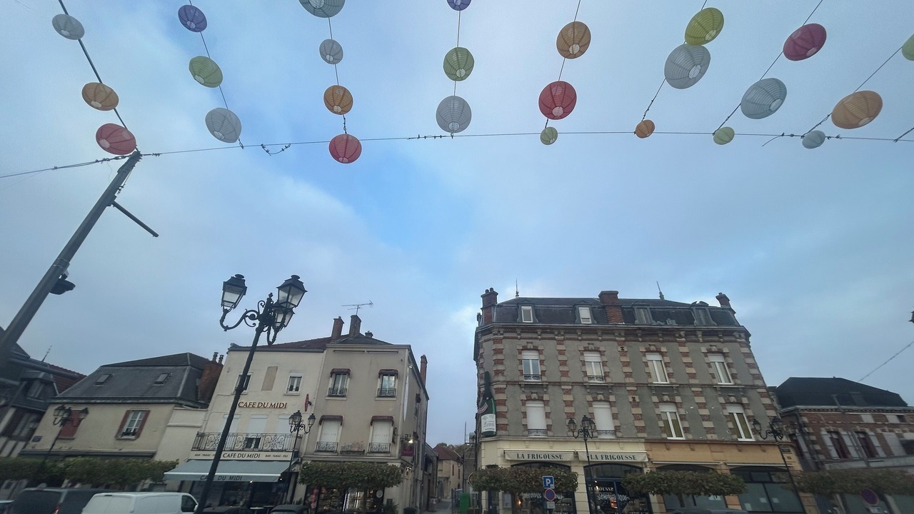 Photo of Others in Ay