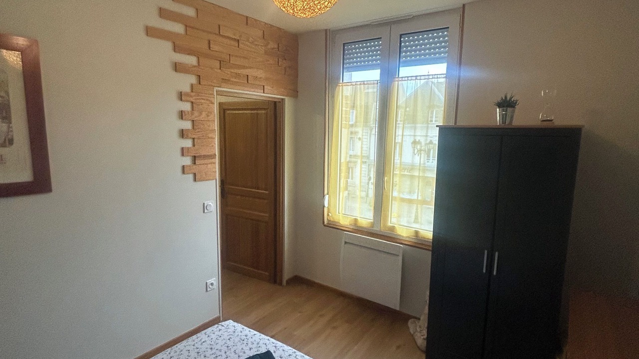 Photo of Bedroom in Ay