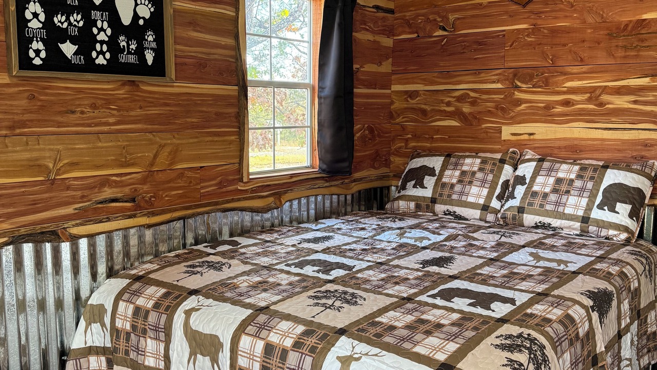 Photo of Bedroom in Henryetta